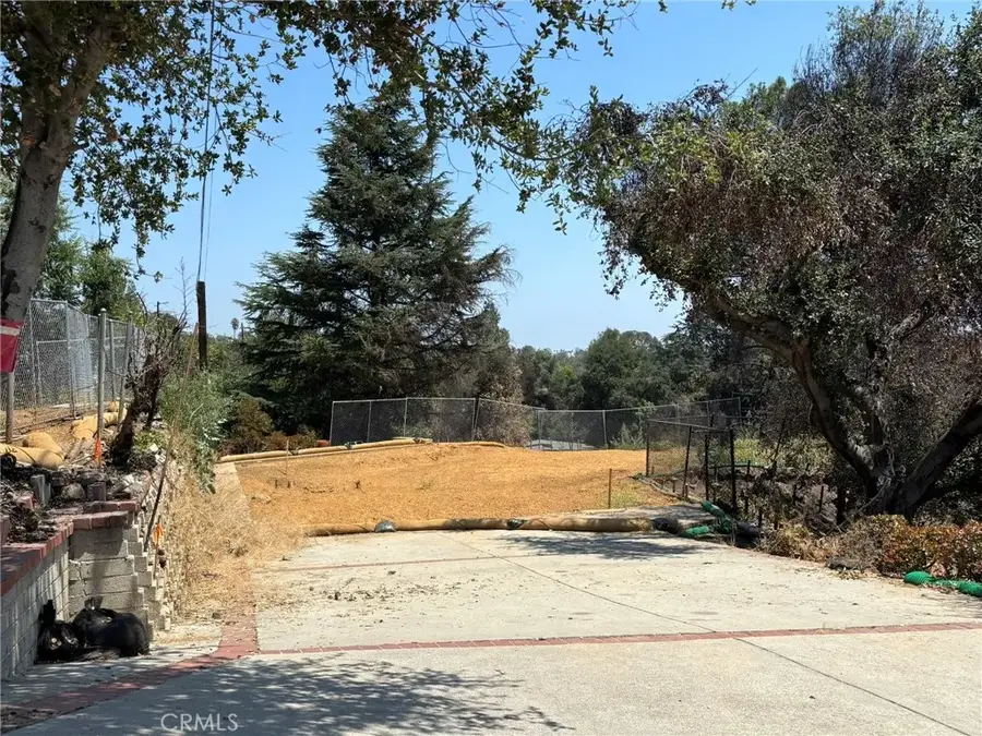 3696 Chaney, Altadena, CA 91001 - Image #2