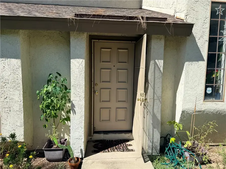 1974 E Lynwood #1D, San Bernardino, CA 92404 - Image #2