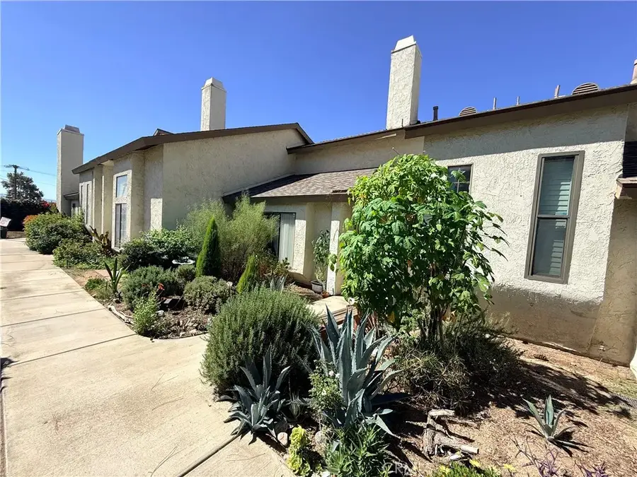 1974 E Lynwood #1D, San Bernardino, CA 92404 - Image #3