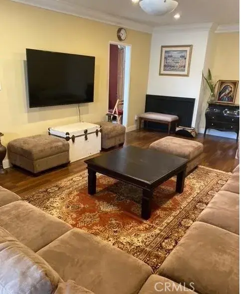 125 S Sierra Madre #304, Pasadena, CA 91107 - Image #3