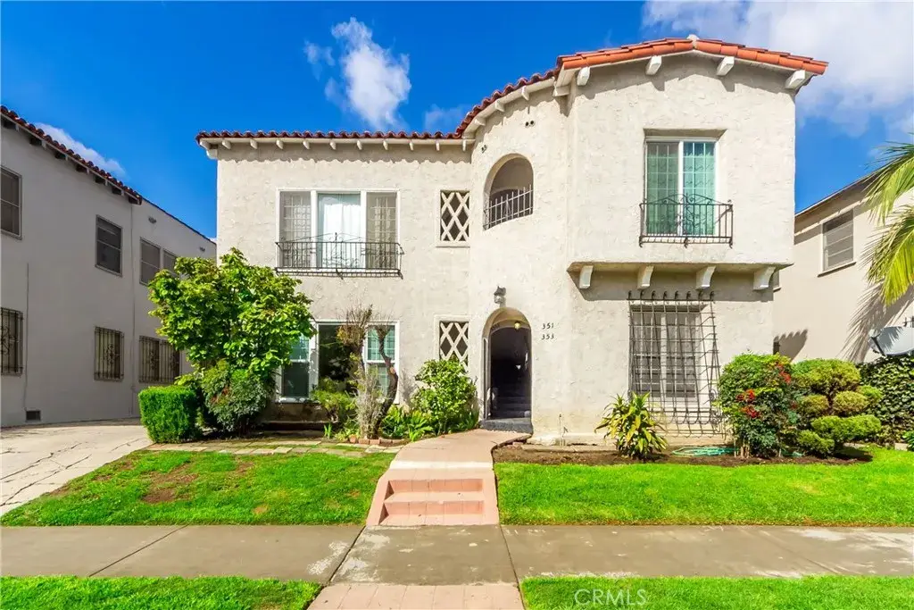351 N Spaulding Ave, Los Angeles, CA 90036 - Image #1