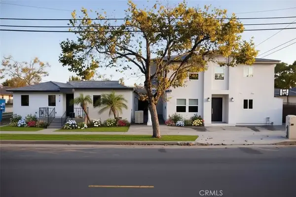 4814 Hedda, Lakewood, CA 90712