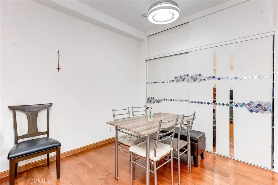 533 S St Andrews Place #104, Los Angeles, CA 90020 - #2