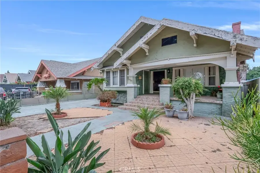 1021 W 48th, Los Angeles, CA 90037 - #2