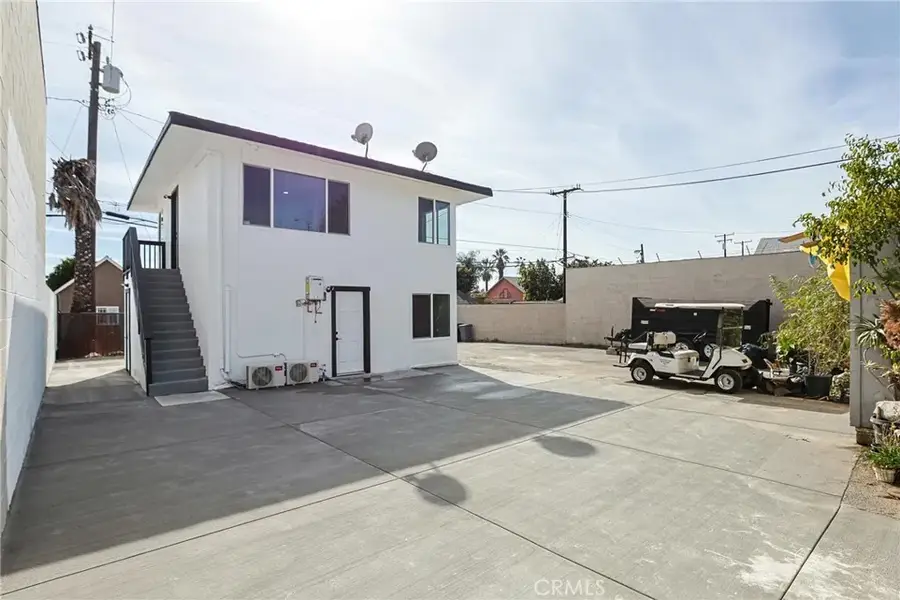 440 W Holt, Pomona, CA 91768 - #2