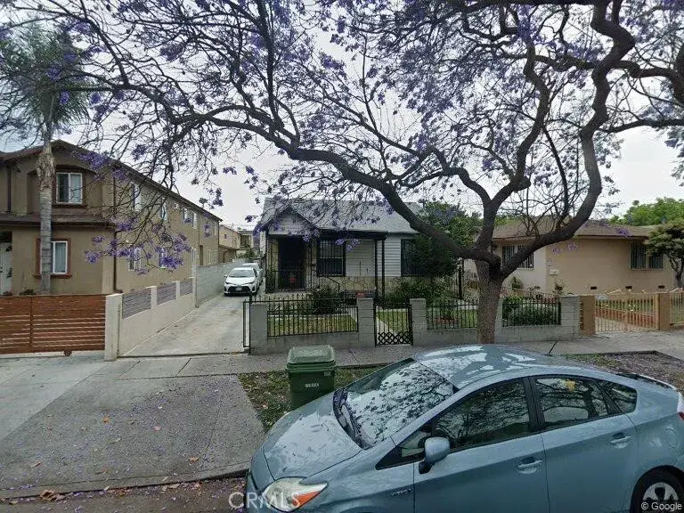 911 E 77th, Los Angeles, CA 90001 - #1