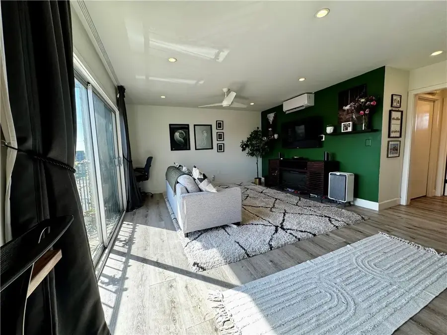 191 Kennebec #403, Long Beach, CA 90803 - #3