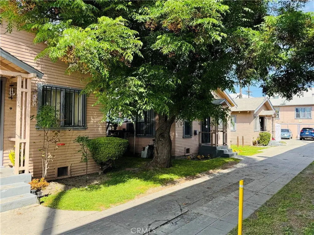 613 W 80th, Los Angeles, CA 90044 - #1