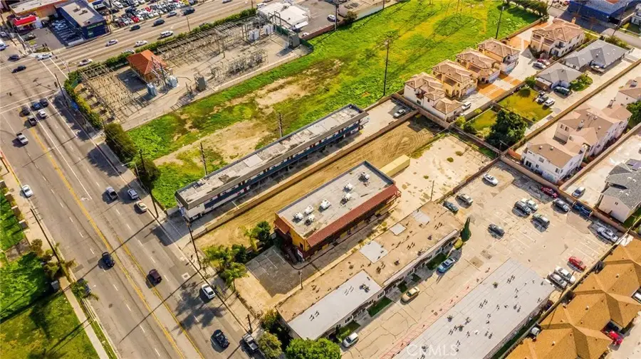 8826 Artesia, Bellflower, CA 90706 - #3