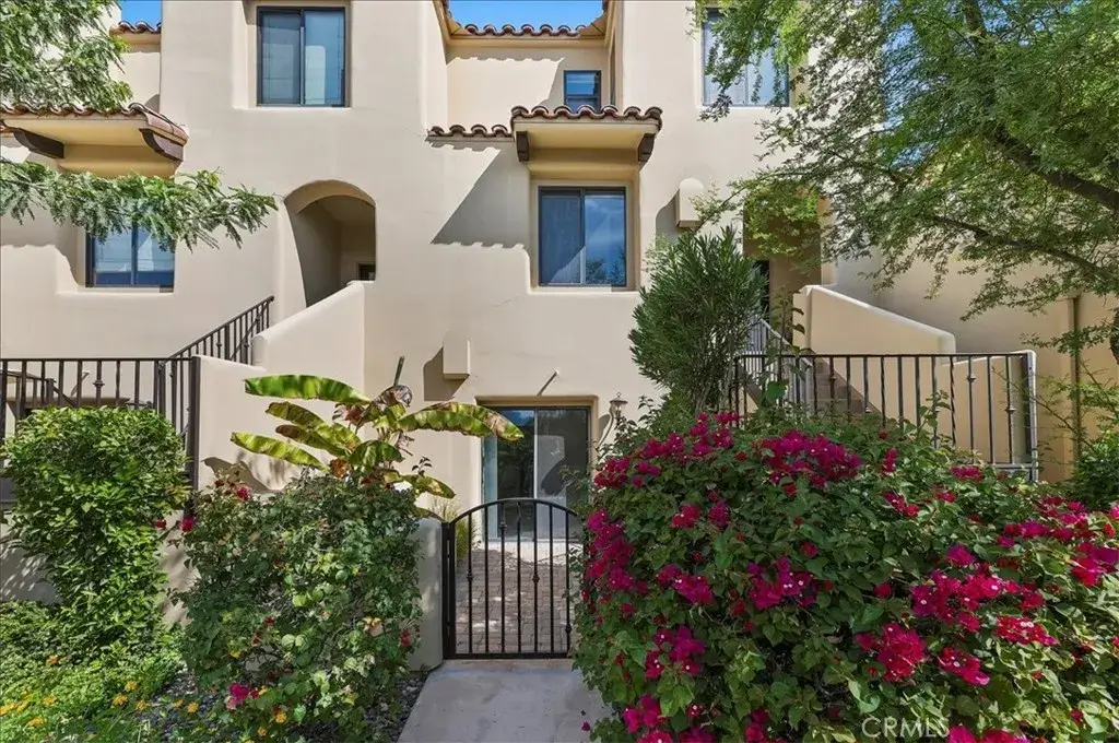 1045 Villorrio South, Palm Springs, CA 92262 - #1