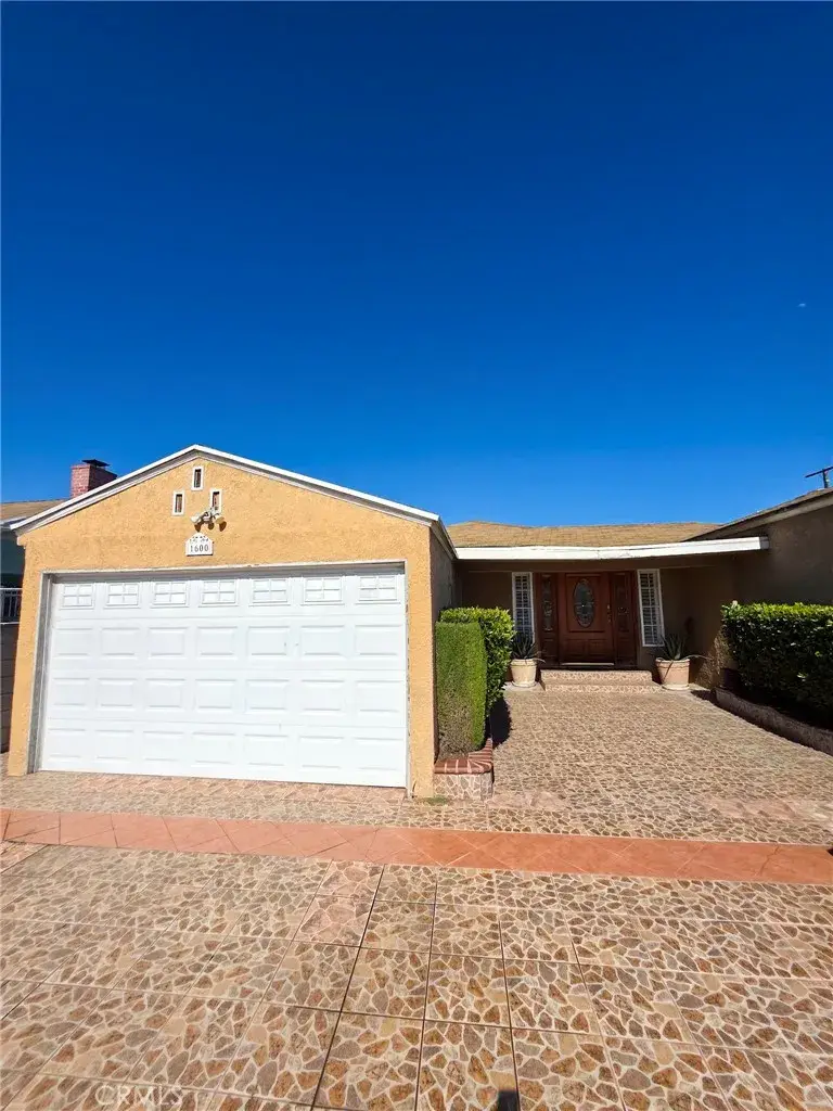 1600 N Chester, Compton, CA 90221 - #1