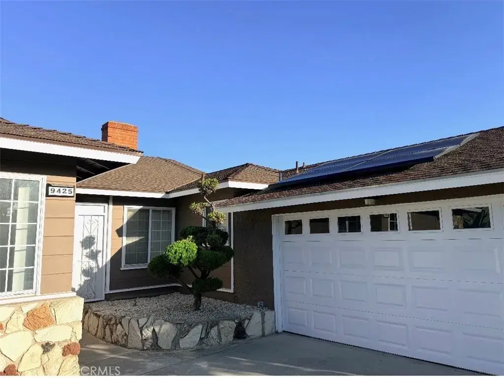 9425 S 10th, Inglewood, CA 90305 - #1