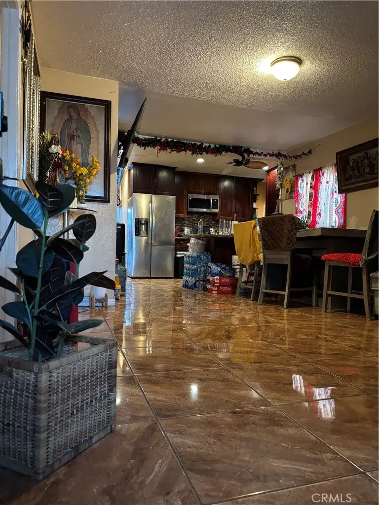 10821 Compton, Los Angeles, CA 90059 - #3