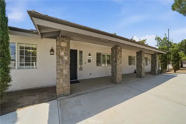 17041 Fairburn, Hesperia, CA 92345