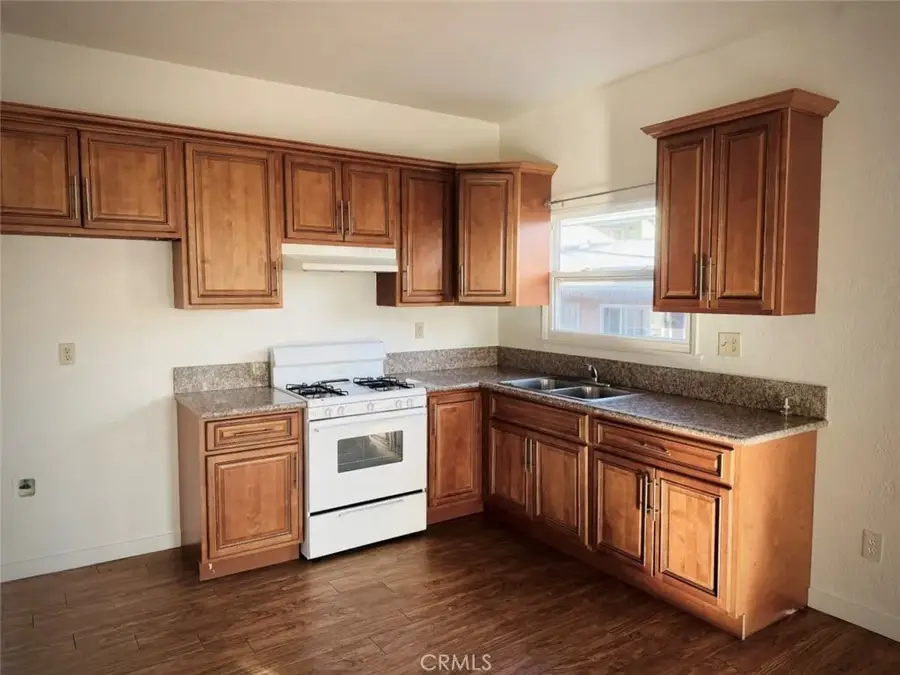 1043 Stanley Avenue, Long Beach, CA 90804 - #2