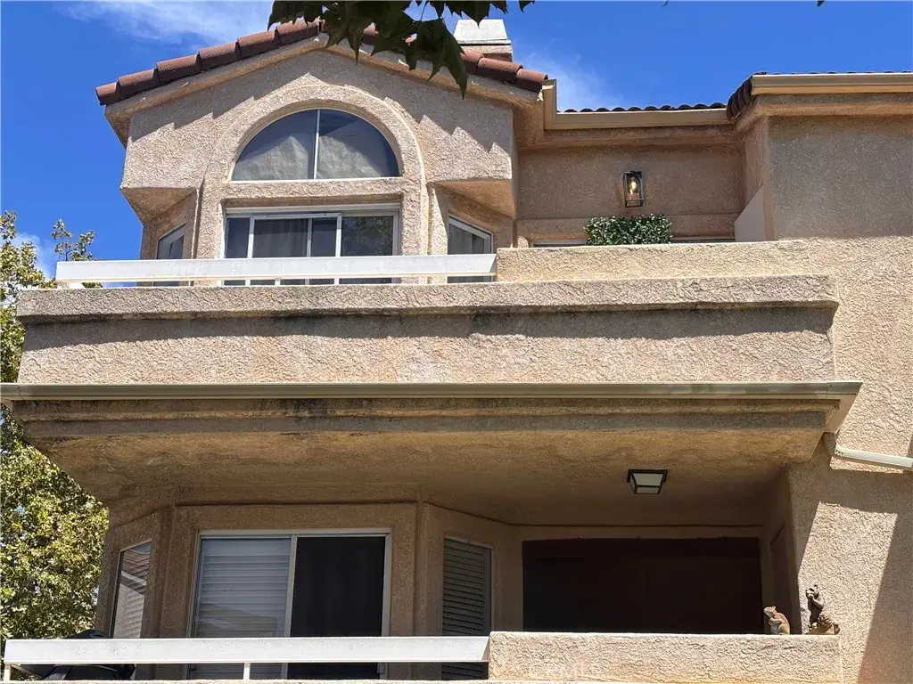 19834 Sandpiper Pl, Newhall, CA 91321 - #1