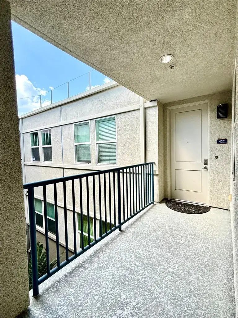300 E 4th Street #422, Long Beach, CA 90802 - #3