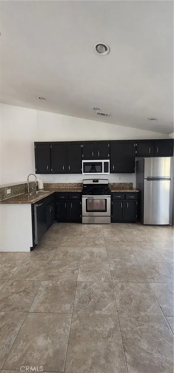 3300 E Avenue K3, Lancaster, CA 93535 - #2
