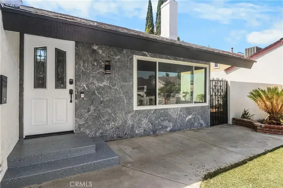 2122 W Chalet, Anaheim, CA 92804 - #3