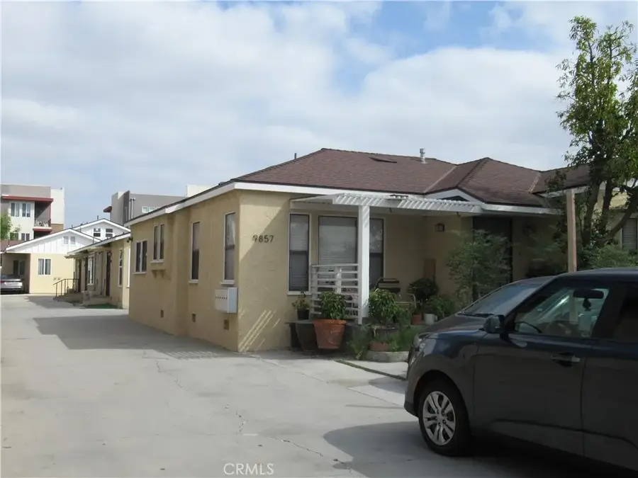 9857 Belmont, Bellflower, CA 90706 - #2