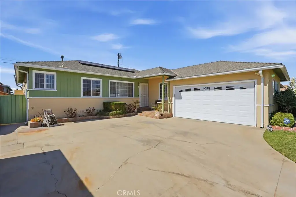 13003 Daphne, Gardena, CA 90249 - #1