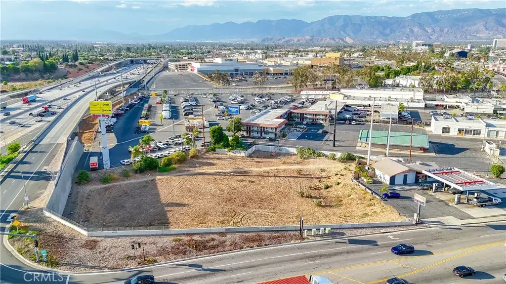 560 W Orange Show, San Bernardino, CA 92408 - #1