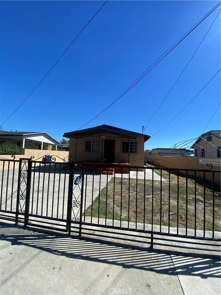 11842 Success, Los Angeles, CA 90059 - #3