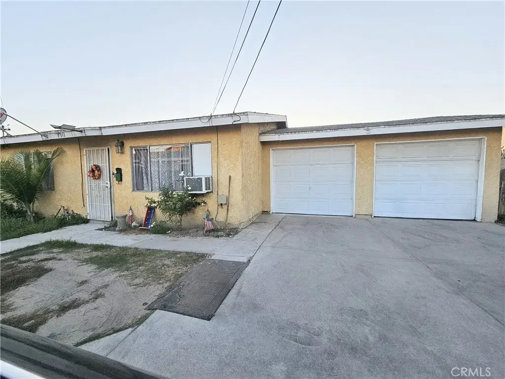 7307 Motz, Paramount, CA 90723 - #1