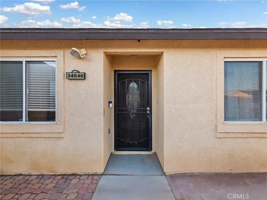 34646 Paseo Del Valle, Barstow, CA 92311 - Image #2