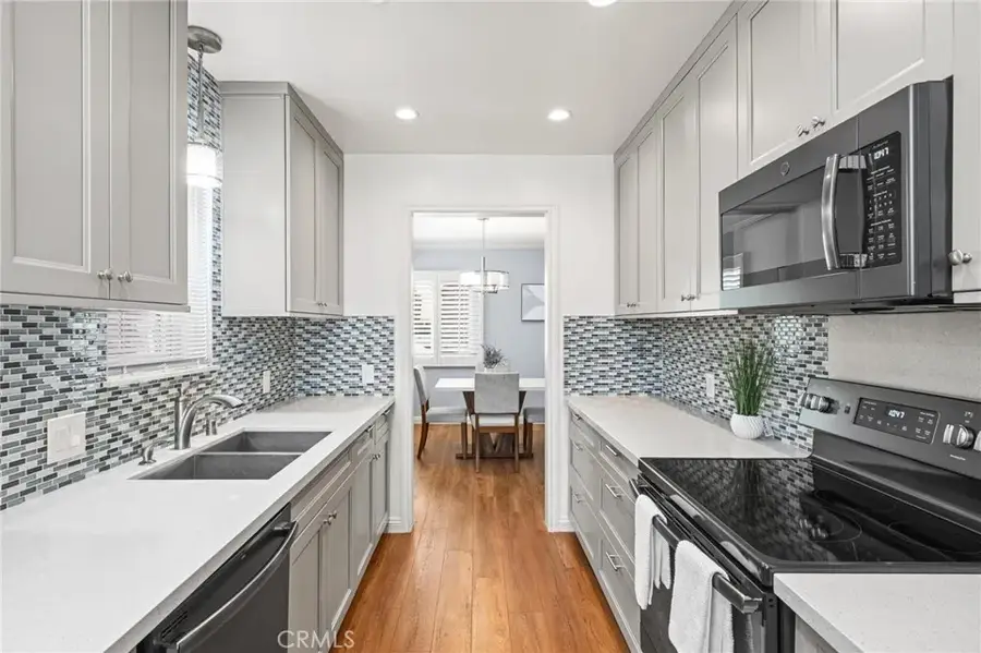 2036 E 3rd #1, Long Beach, CA 90814 - Image #2