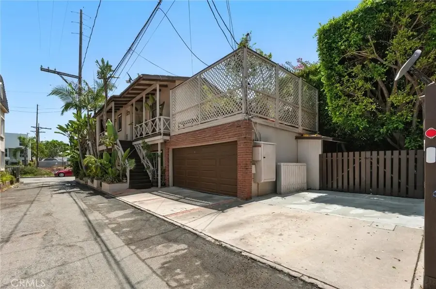 3315 Strongs Drive, Los Angeles, CA 90292 - Image #3