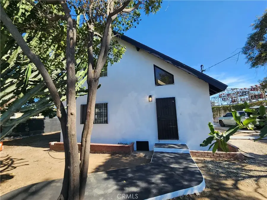 700 E Compton Boulevard, Rancho Dominguez, CA 90220 - Image #2