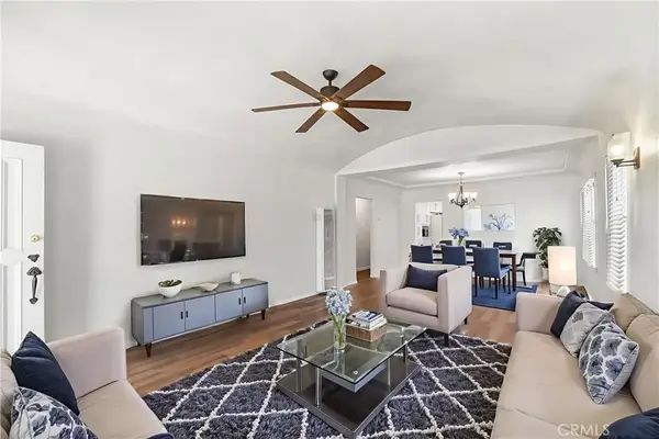 2027 W 70th Street, Los Angeles, CA 90047