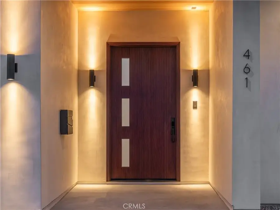 461 NW Chabela Dr., Manhattan Beach, CA 90266 - Image #3