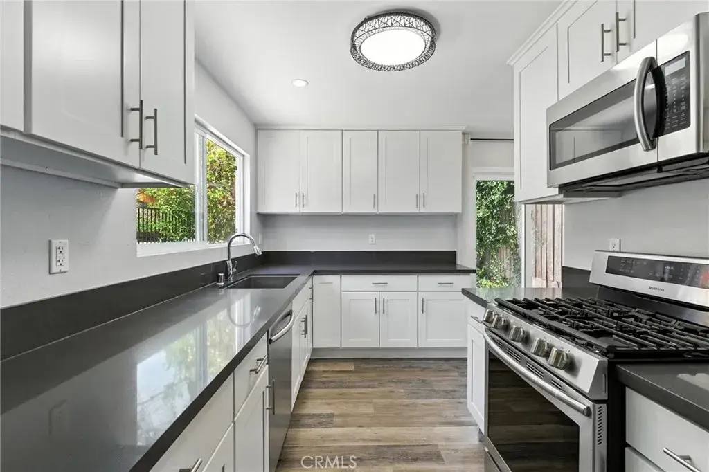 5439 S La Cienega Boulevard, Ladera Heights, CA 90056 - Image #1