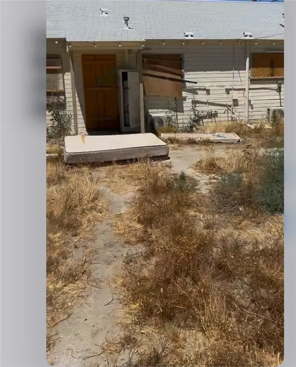 234 S Carmalita Street, Hemet, CA 92543