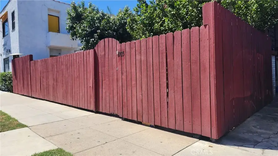 1105 Cherry Ave, Long Beach, CA 90813 - Image #2