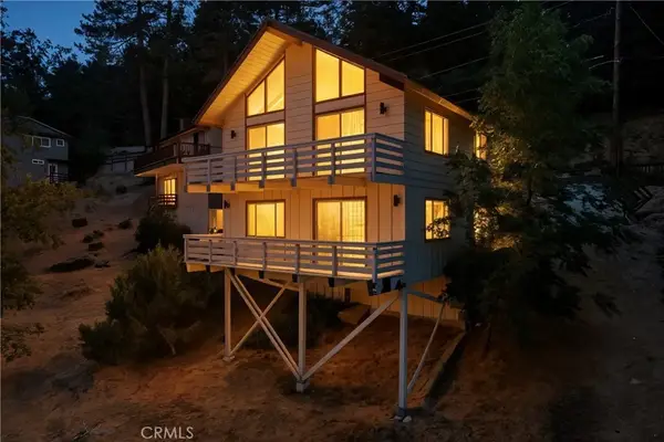 23755 Zuger Dr, Crestline, CA 92325