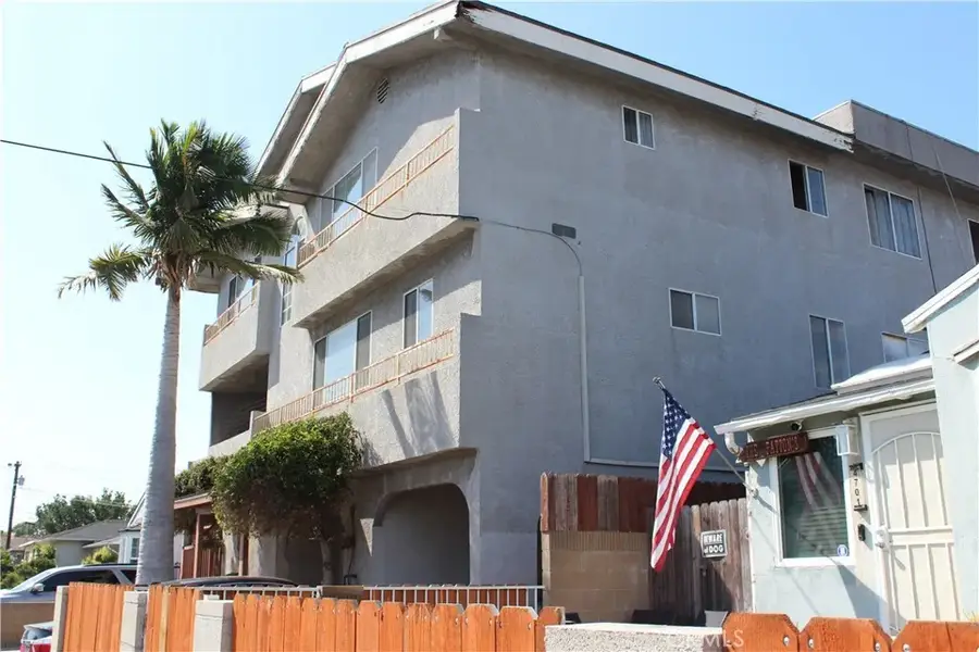 4707 W 120th Street, Hawthorne, CA 90250 - Image #3