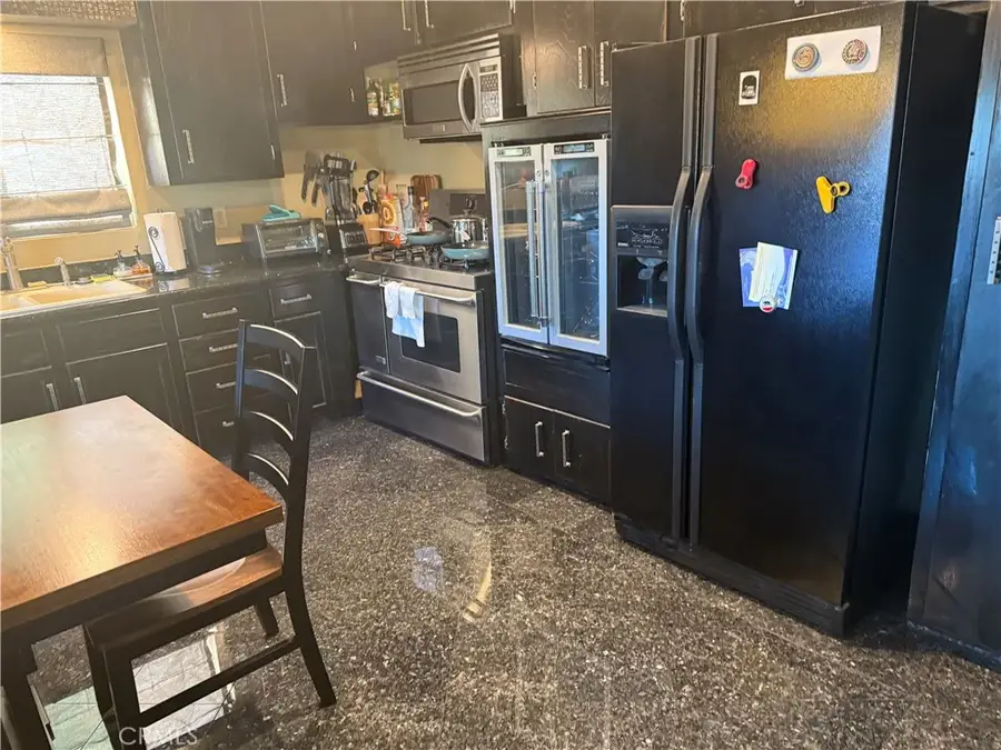 728 W 11th Street, San Pedro, CA 90731 - Image #3