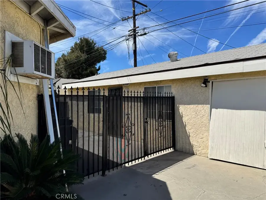 2749 Live Oak Street, Huntington Park, CA 90255 - #3