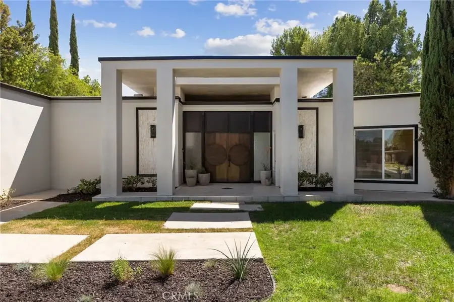 4406 Medley Place, Encino, CA 91316 - Image #2