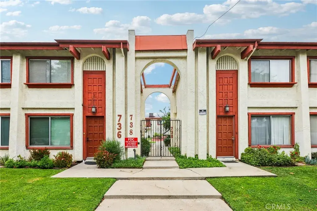 738 Chapel Ave South #15, Alhambra, CA 91801 - Image #1