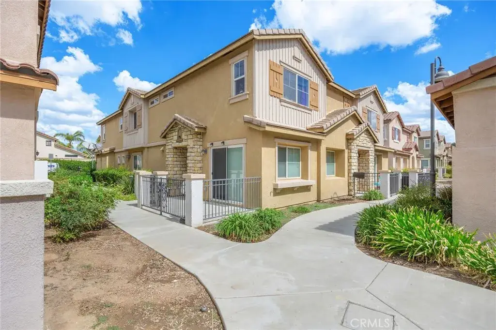 15611 Lasselle St #21, Moreno Valley, CA 92551 - Image #1