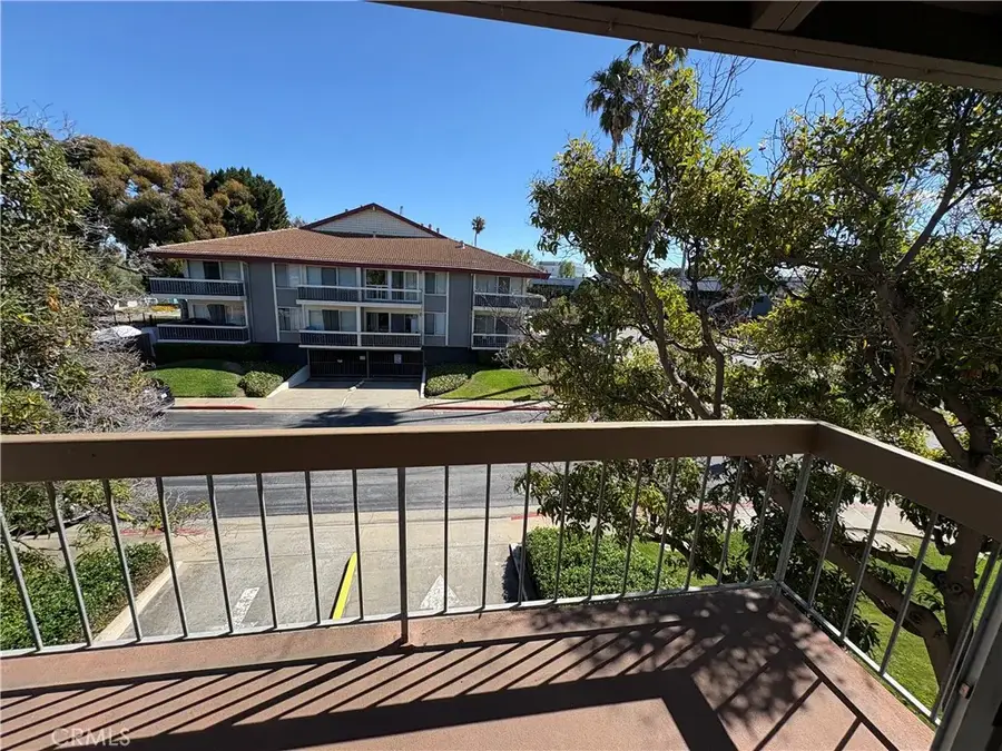 710 Mariners Island Boulevard #211, San Mateo, CA 94404 - Image #3