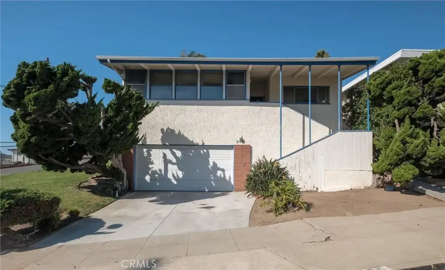 909 Montgomery, Hermosa Beach, CA 90254 - #2