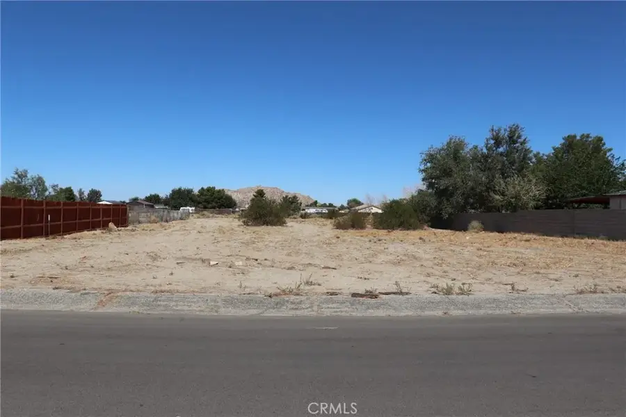 158 S Newmont Ave, Lake Los Angeles, CA 93535 - Image #3