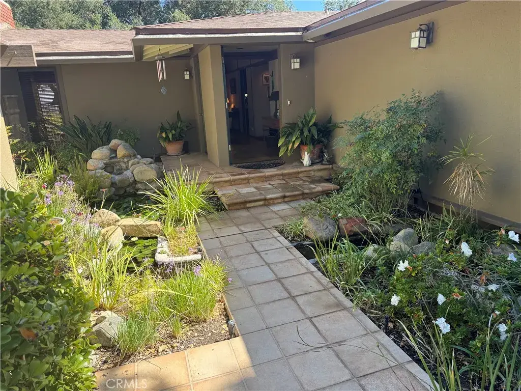 16216 Bertella Drive, Encino, CA 91436 - Image #1