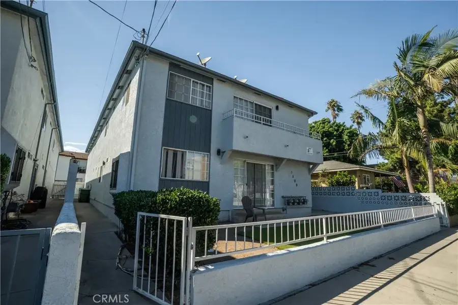 1509 S Palos Verdes Street, San Pedro, CA 90731 - Image #2
