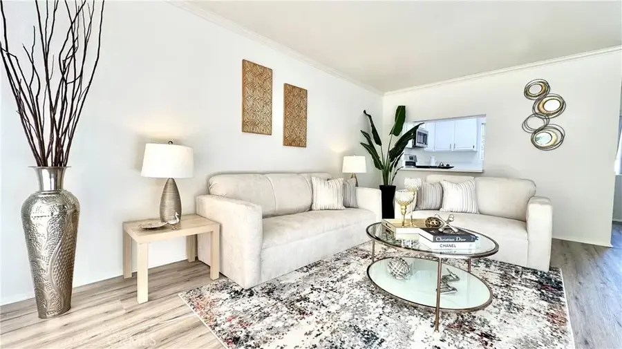 3101 Plaza Del Amo #18, Torrance, CA 90503 - Image #2